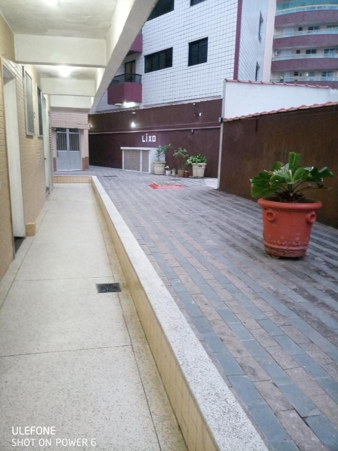 Kitnet Frente Pro Mar Em Vila Caicara, Portaria 24 Hs E Wifi Praia Grande  Luaran gambar