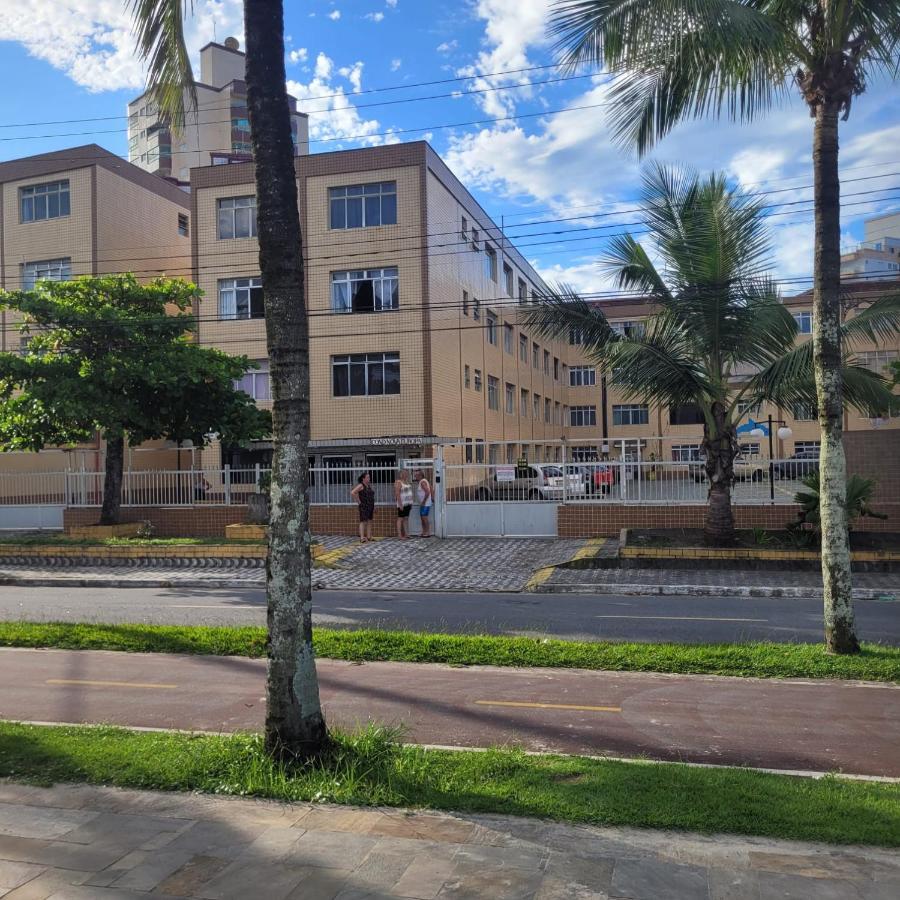 Kitnet Frente Pro Mar Em Vila Caicara, Portaria 24 Hs E Wifi Praia Grande  Luaran gambar